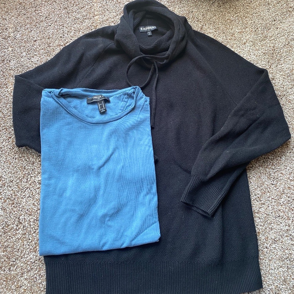 Funnel hoodie and T-Shirt